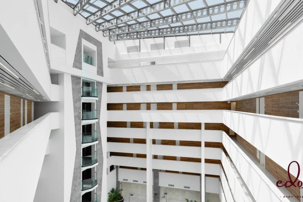 Apartment דירה יוקרתית 100 מטר מהים - By Edom *